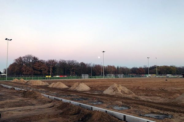 sdt-sportplatzbd207948-bb3a-8835-3e48-313c4166c49eFC8E2B65-0CCC-A729-A498-0CCB57826ED4.jpg